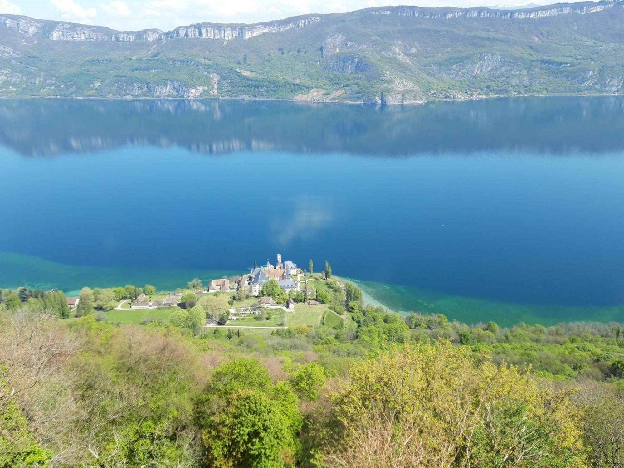 Champagne-en-Valromey Valreley, Chambres Et Table D'Hotes Eco-Friendly Avec Bain Nordique Au Sud Du Massif Du Jura מראה חיצוני תמונה